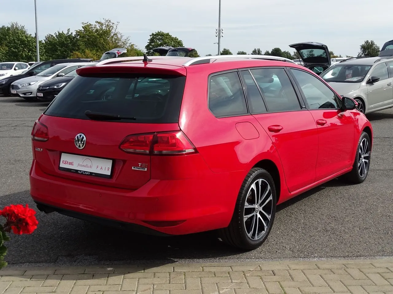 Volkswagen Golf VII Variant 1.4 TSI BMT...  Image 4